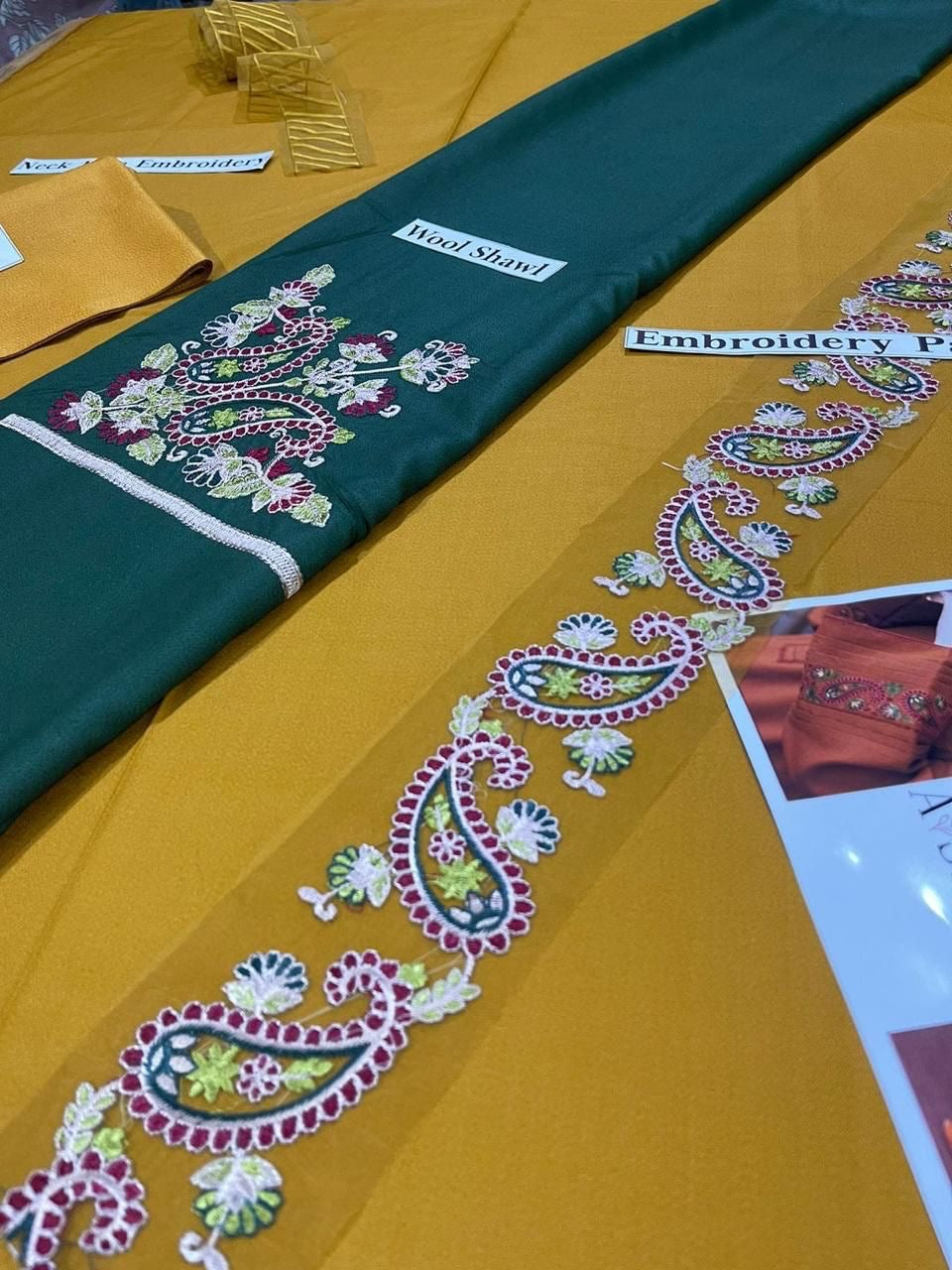 Dhanak 3pc D#1104