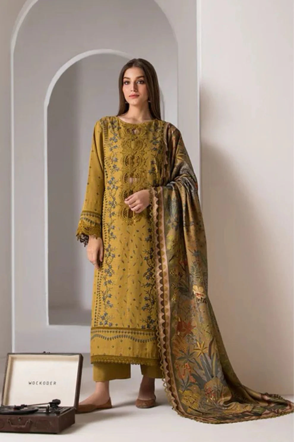 Dhanak 3pc D#1130