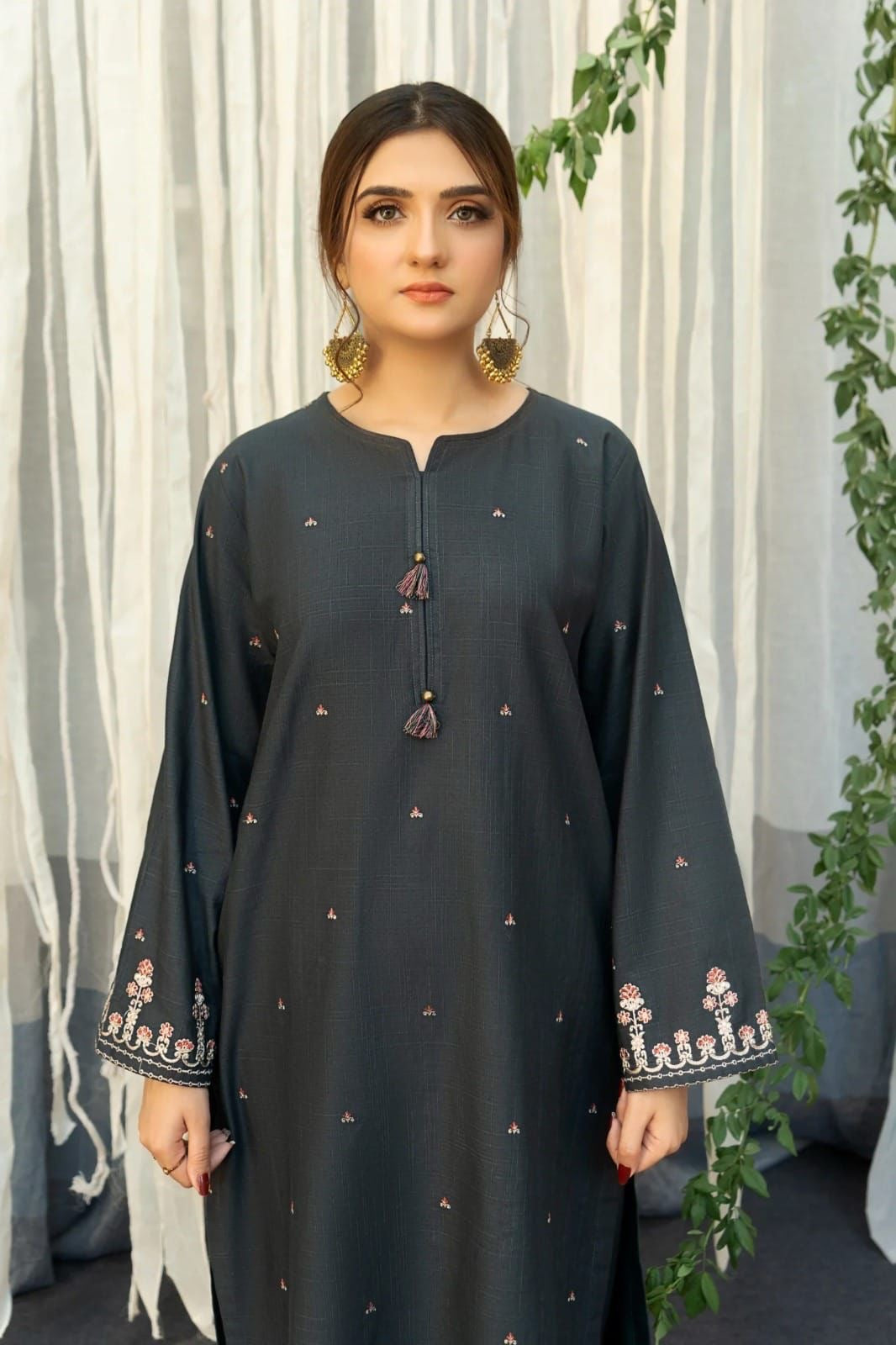Dhanak 3pc D#1111